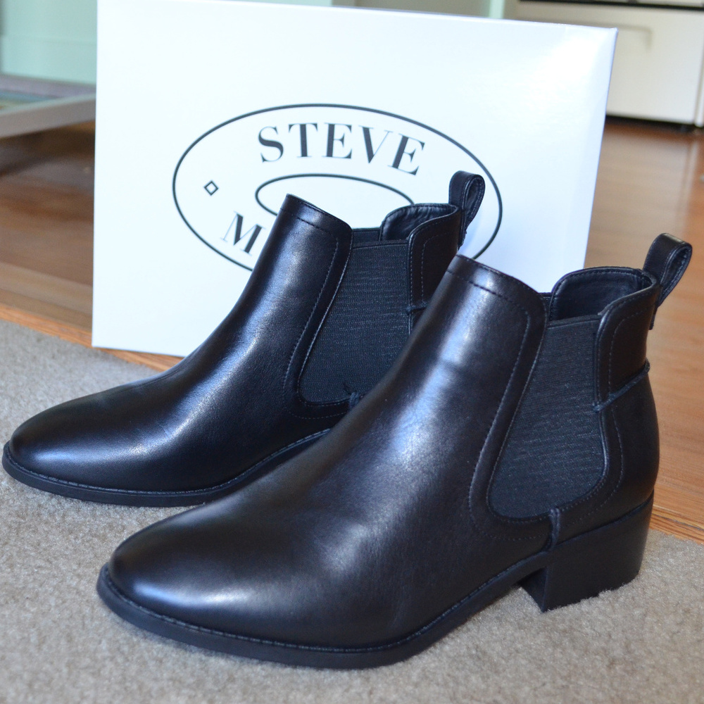 STEVE MADDEN Leather Ankle Booties - Picture 8 of 8